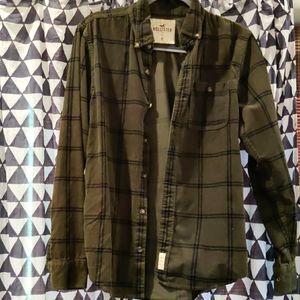 Hollister flannel/chords